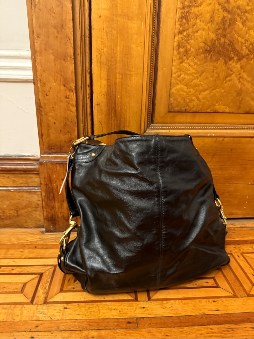 Rebecca Minkoff Black Leather Hobo Shoulder Bag with Gold Hardware - Picture 2 of 9